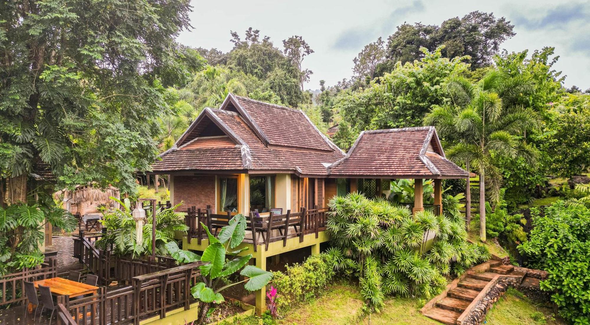 Kanlaya'S Eyrie, Luxury Homestay Pang Mapha Exteriér fotografie