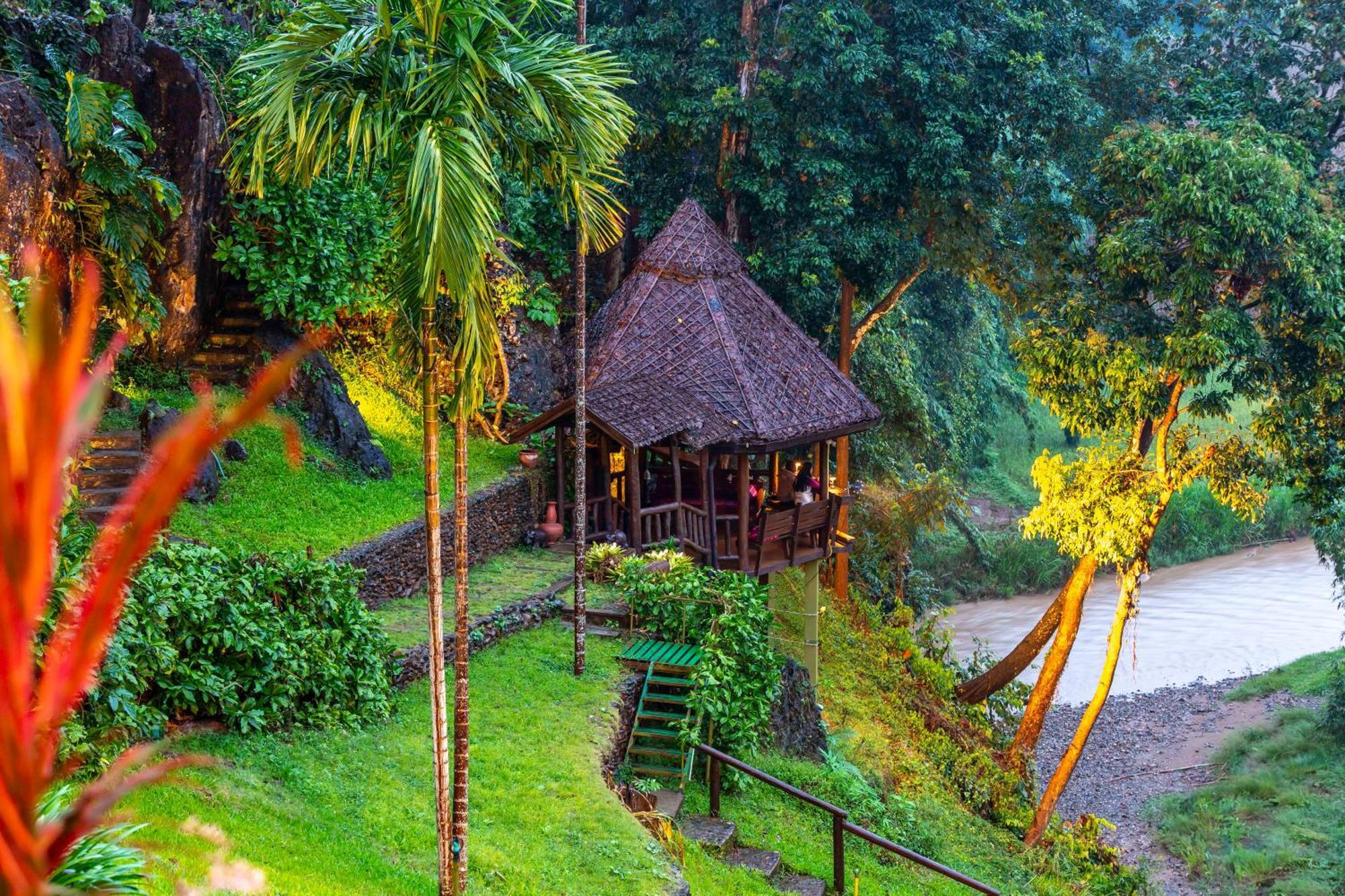 Kanlaya'S Eyrie, Luxury Homestay Pang Mapha Exteriér fotografie