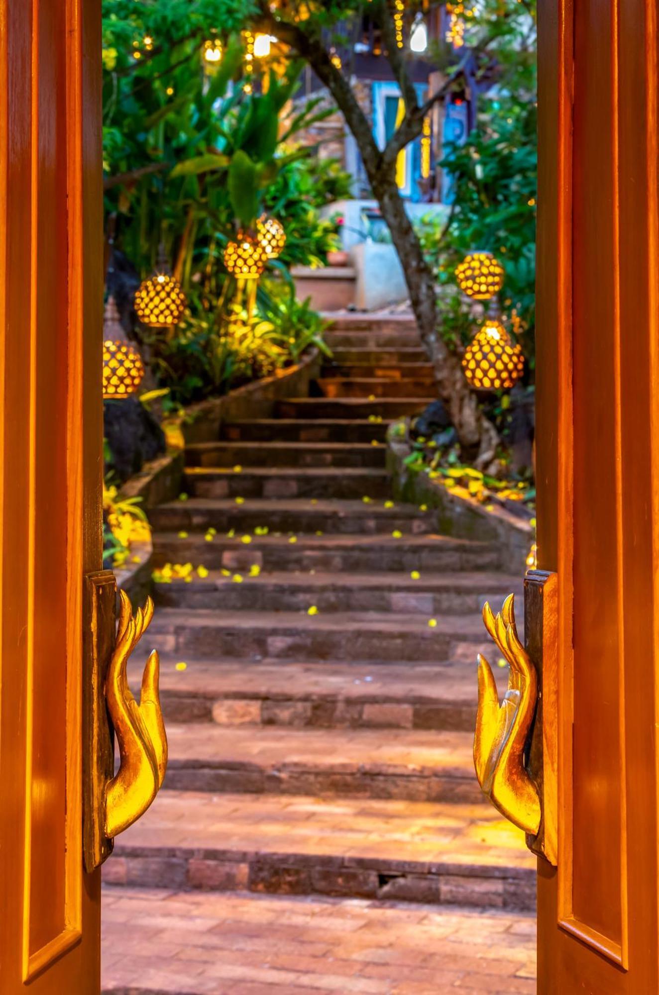 Kanlaya'S Eyrie, Luxury Homestay Pang Mapha Exteriér fotografie